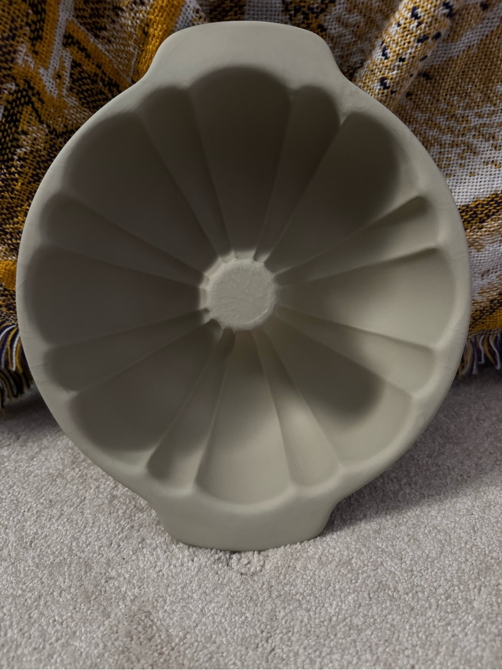 Pampered Chef Stoneware Fluted Pan Bundt Cake  Family Heritage Lrg Made In USA